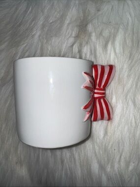 New Valentine's Day Bow Ribbon 15 fl oz Stoneware Handle Mug - Spritz™